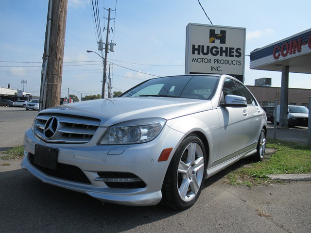 Mercedes-Benz C-300 4Matic 