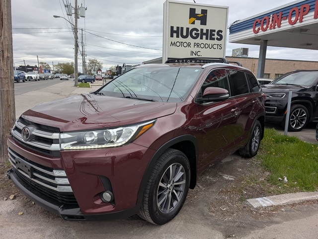 Toyota Highlander XLE AWD 